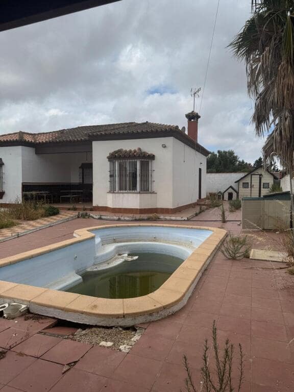 3 soveværelse Finca/Landehus til salg i Chiclana de la Frontera med swimmingpool garage - € 270.000 (Ref: 9173900)