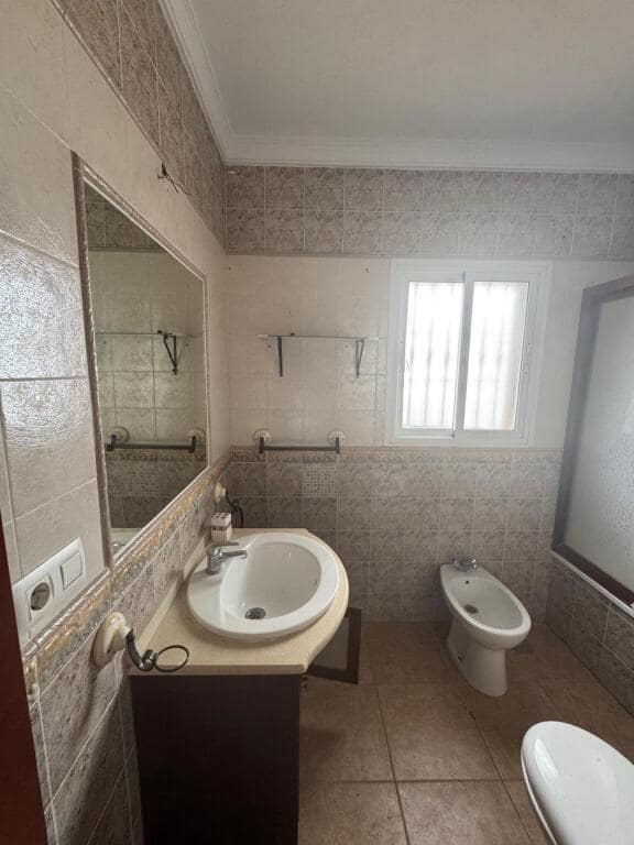 3 soveværelse Finca/Landehus til salg i Chiclana de la Frontera med swimmingpool garage - € 270.000 (Ref: 9173900)