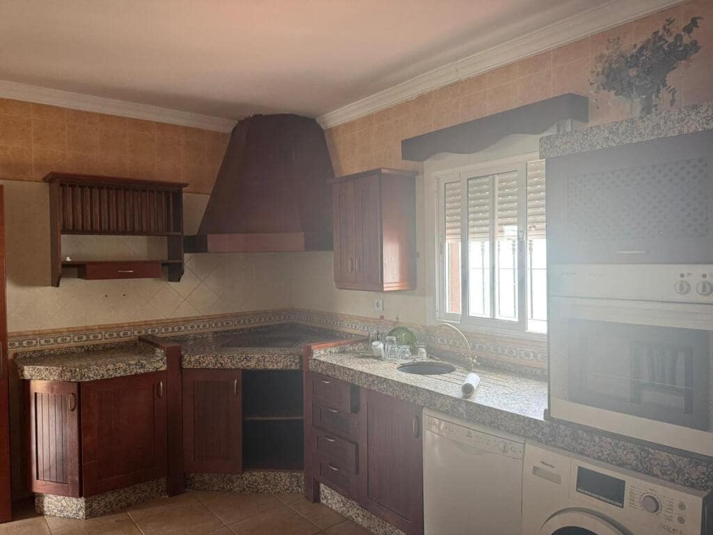 3 soveværelse Finca/Landehus til salg i Chiclana de la Frontera med swimmingpool garage - € 270.000 (Ref: 9173900)