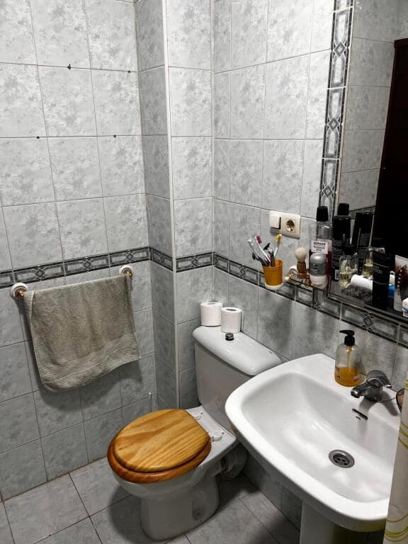 3 bedroom Apartment for sale in Chiclana de la Frontera - € 190,000 (Ref: 9173902)