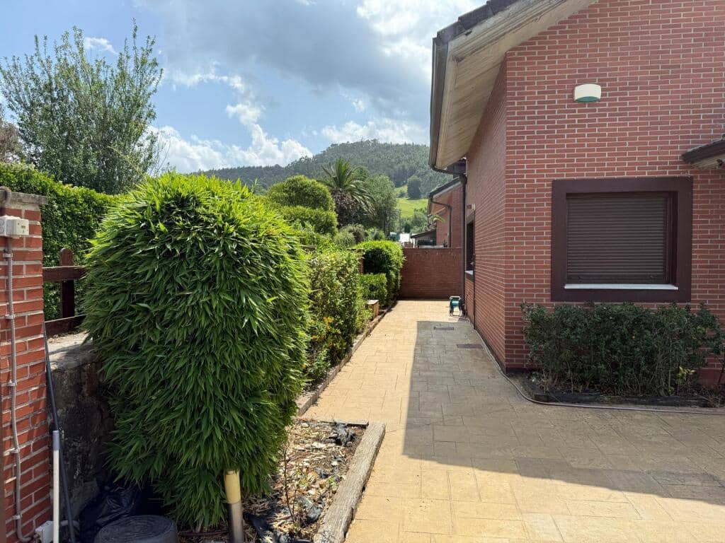 4 soveværelse Villa til salg i Guriezo - € 440.000 (Ref: 9173905)