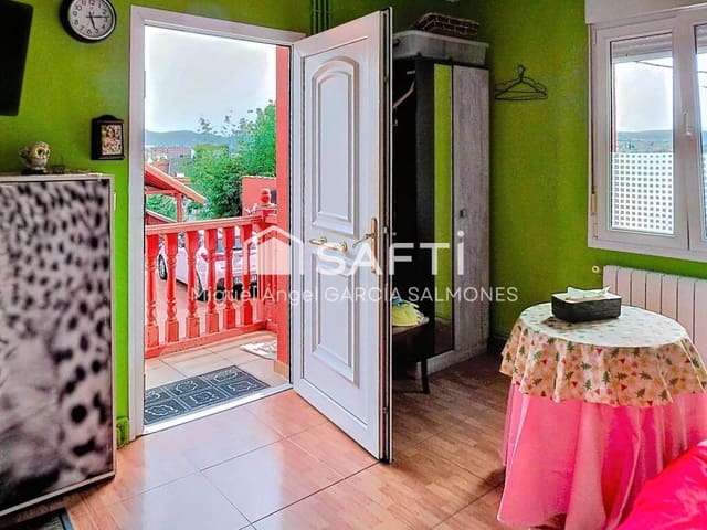 4 sovrum Villa till salu i Santander - 435 000 € (Ref: 9173909)