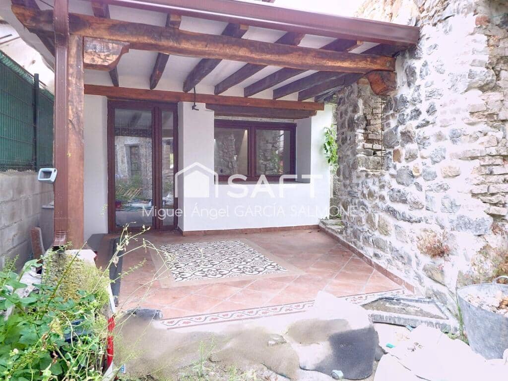 2 slaapkamer Rijtjeshuis te koop in Ramales de la Victoria - € 195.000 (Ref: 9173911)