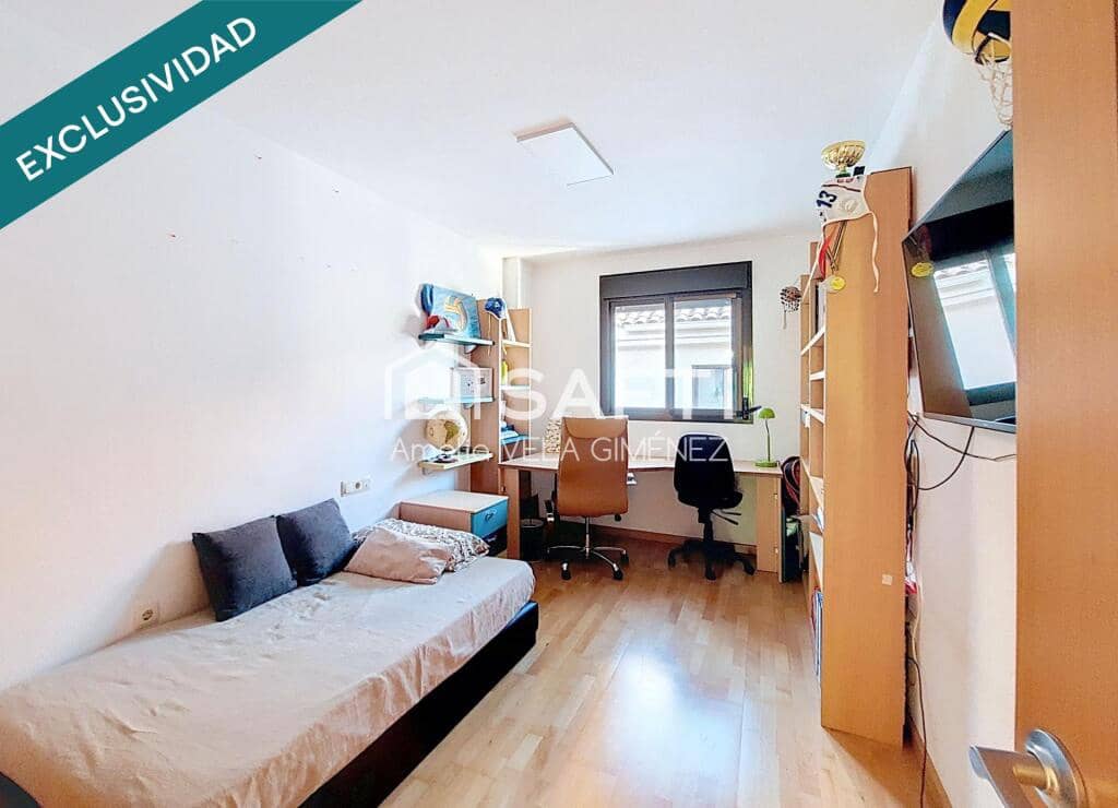 5 soveværelse Rækkehus til salg i Sagunto / Sagunt med garage - € 386.000 (Ref: 9173920)