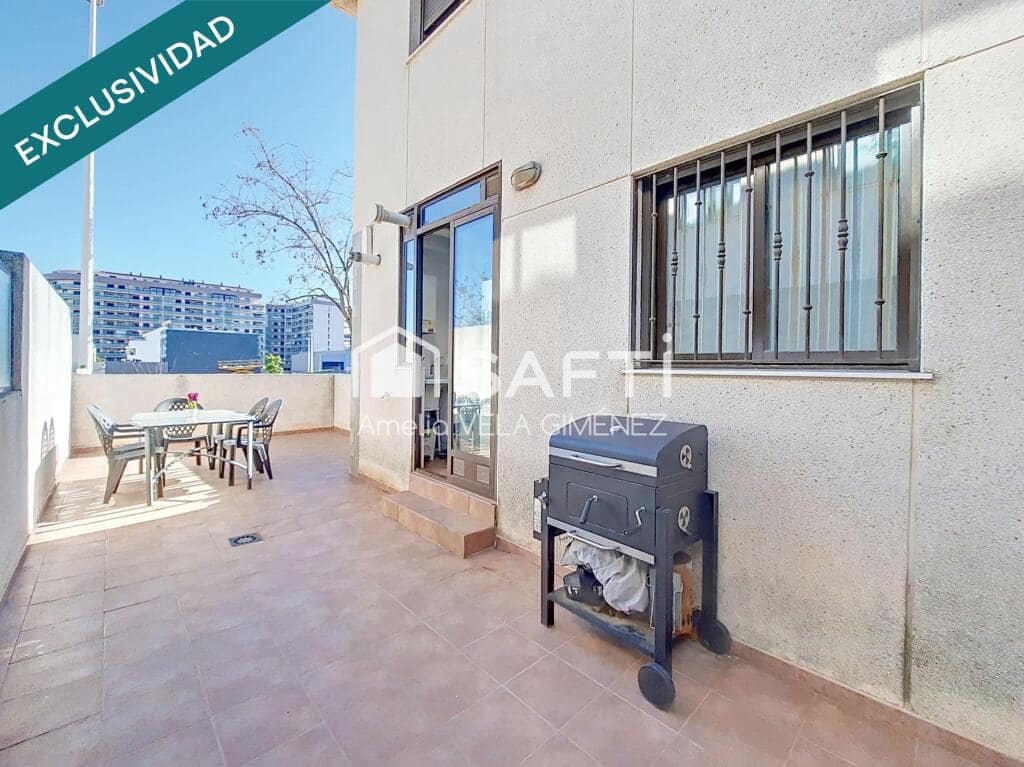 5 soveværelse Rækkehus til salg i Sagunto / Sagunt med garage - € 386.000 (Ref: 9173920)