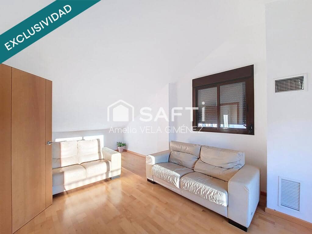 5 soveværelse Rækkehus til salg i Sagunto / Sagunt med garage - € 386.000 (Ref: 9173920)