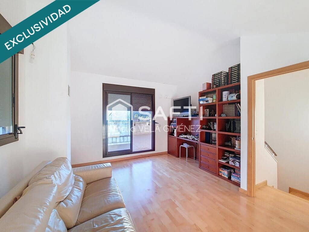 5 soveværelse Rækkehus til salg i Sagunto / Sagunt med garage - € 386.000 (Ref: 9173920)