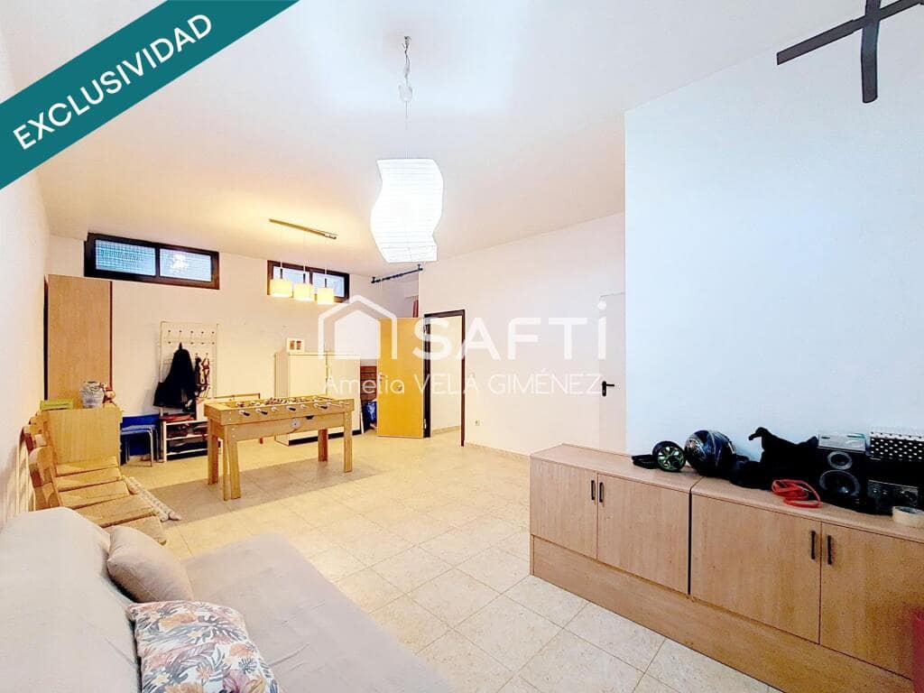 5 soveværelse Rækkehus til salg i Sagunto / Sagunt med garage - € 386.000 (Ref: 9173920)