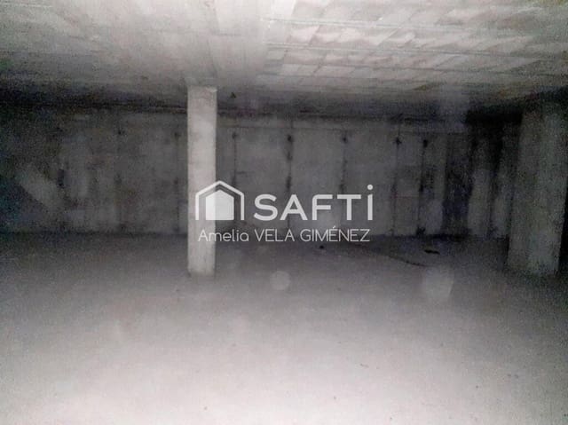 Commercial for rent in Sagunto / Sagunt - € 1,200 (Ref: 9173926)