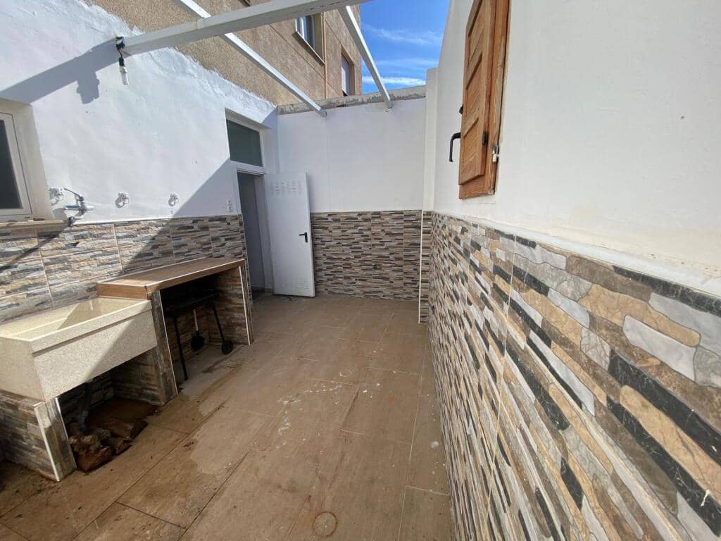 3 soveværelse Rækkehus til salg i Almassora / Almazora med garage - € 157.000 (Ref: 9173929)