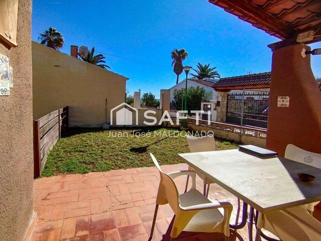 3 soveværelse Villa til salg i Benicarlo med garage - € 250.000 (Ref: 9173931)