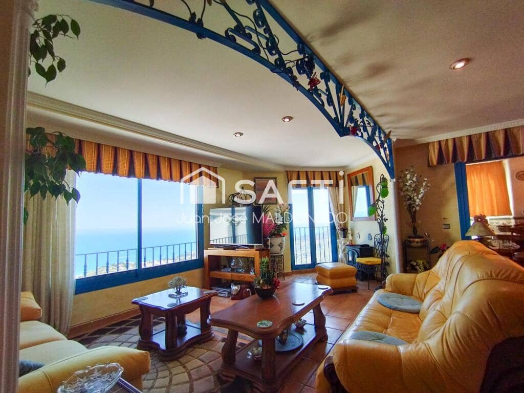 3 sypialnia Penthouse na sprzedaż w Peniscola z basenem garażem - 410 000 € (Ref: 9173937)