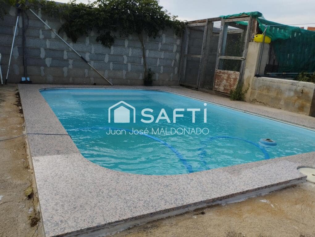 4 soveværelse Finca/Landehus til salg i Vinaros med swimmingpool - € 159.000 (Ref: 9173939)