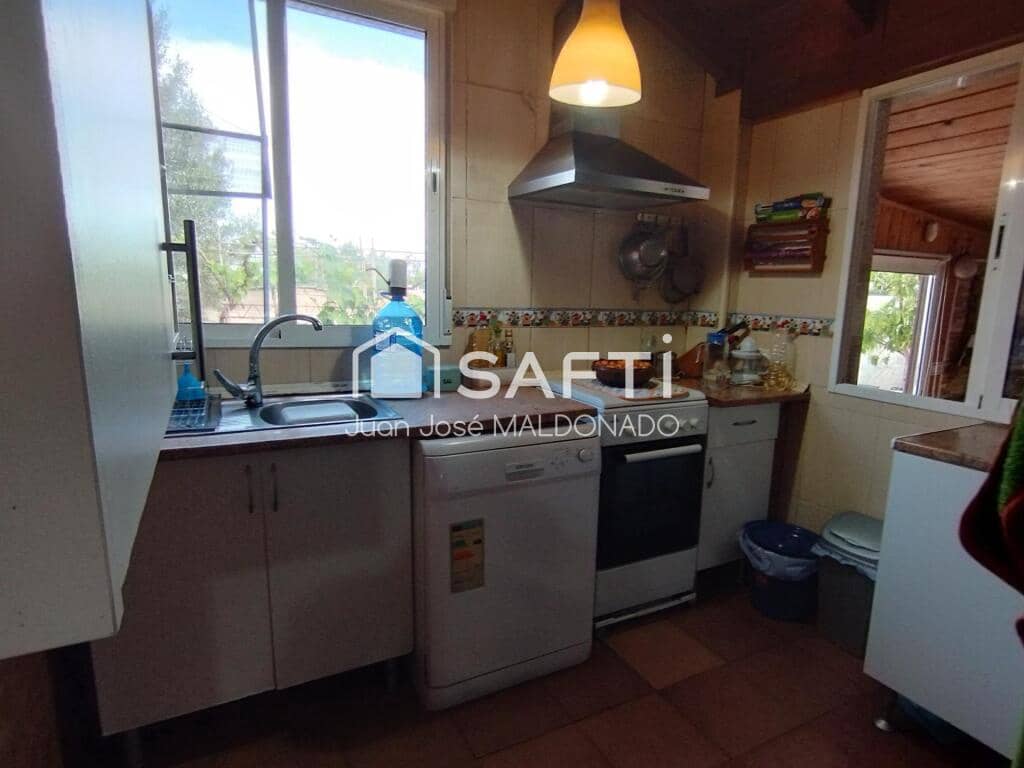 4 soveværelse Finca/Landehus til salg i Vinaros med swimmingpool - € 159.000 (Ref: 9173939)