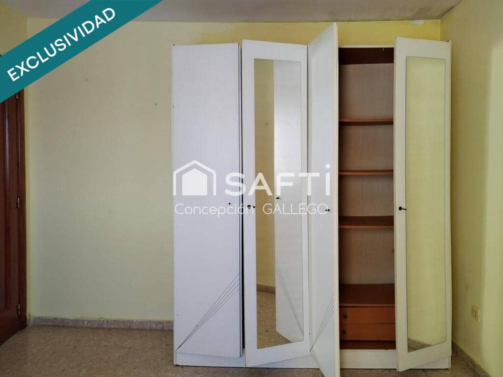 4 soveværelse Lejlighed til salg i Las Pedroneras - € 85.000 (Ref: 9173959)