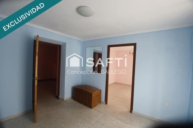 5 soveværelse Villa til salg i Campo de Criptana med garage - € 50.000 (Ref: 9173960)