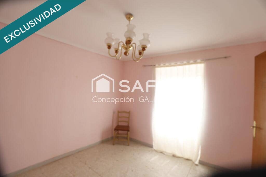 5 soveværelse Villa til salg i Campo de Criptana med garage - € 50.000 (Ref: 9173960)