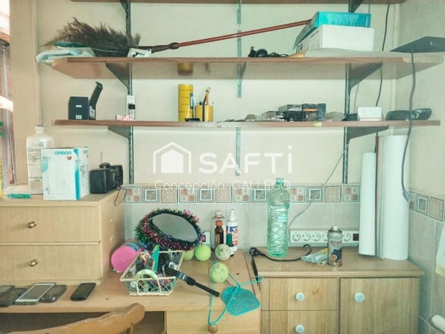 4 soverom Villa til salgs i Alcázar de San Juan - € 138 000 (Ref: 9173962)