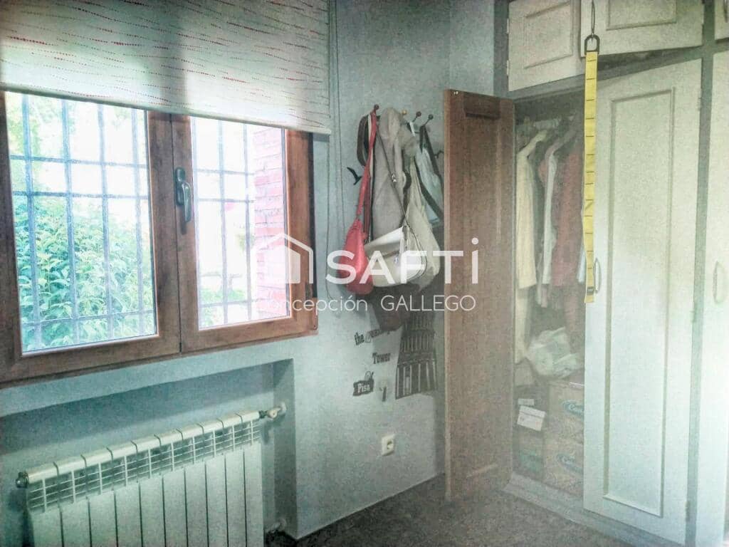 4 soveværelse Villa til salg i Alcazar de San Juan - € 138.000 (Ref: 9173962)