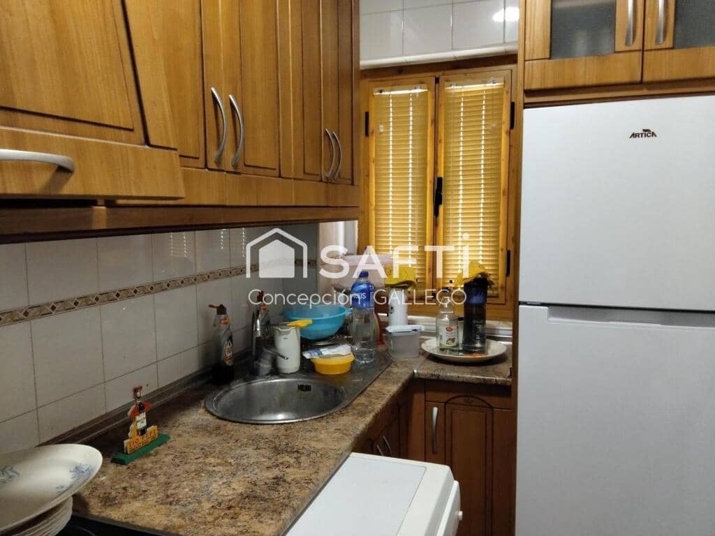 2 soveværelse Villa til salg i Campo de Criptana med garage - € 40.000 (Ref: 9173964)