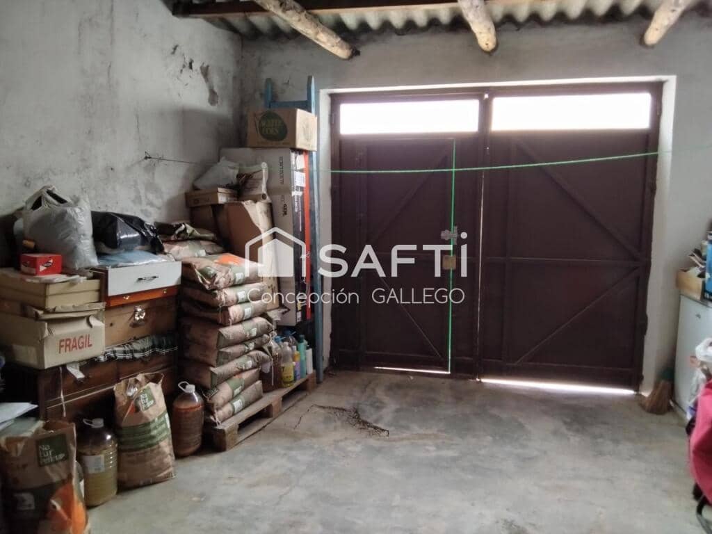 2 soveværelse Villa til salg i Campo de Criptana med garage - € 40.000 (Ref: 9173964)