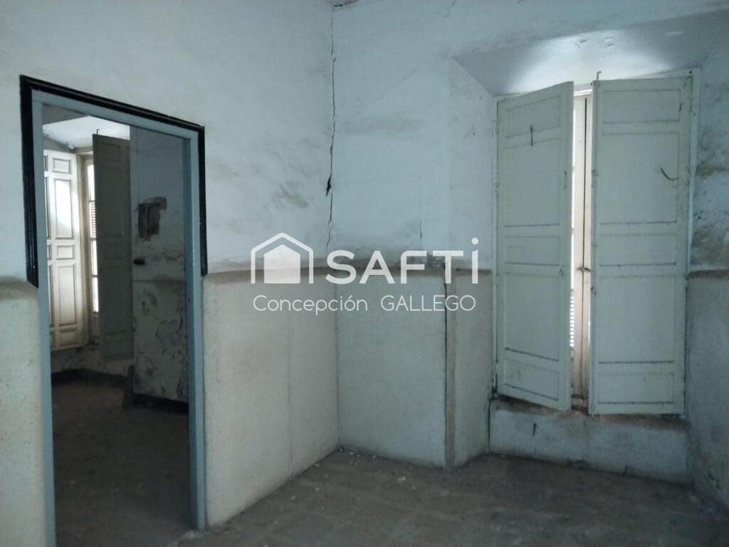 4 soveværelse Villa til salg i Campo de Criptana - € 75.000 (Ref: 9173966)