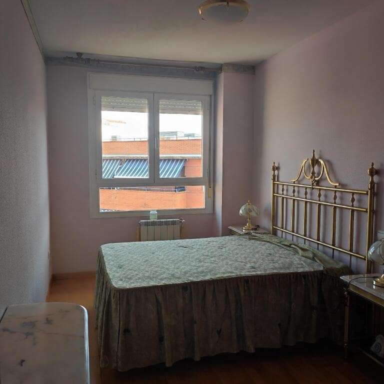 3 soveværelse Lejlighed til salg i Ciudad Real by med garage - € 249.000 (Ref: 9173973)