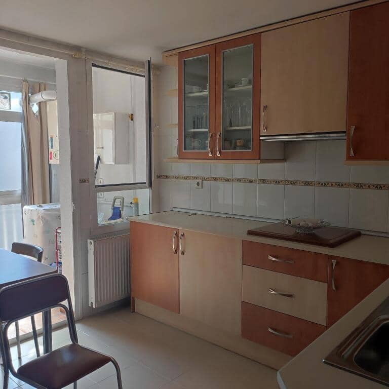 3 soveværelse Lejlighed til salg i Ciudad Real by med garage - € 249.000 (Ref: 9173973)