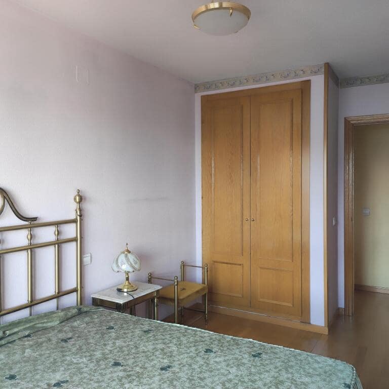 3 soveværelse Lejlighed til salg i Ciudad Real by med garage - € 249.000 (Ref: 9173973)