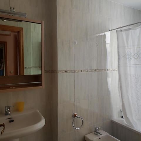 3 makuuhuone Huoneisto myytävänä paikassa Ciudad Real kaupunki mukana 
autotalli - 249 000 € (Ref: 9173973)