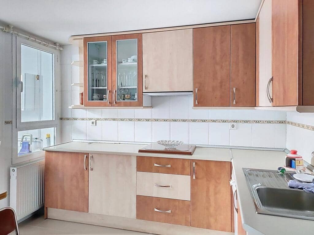 3 bedroom Apartment for sale in Ciudad Real city with garage - € 249,000 (Ref: 9173973)