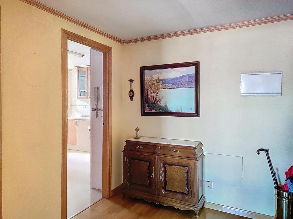 3 bedroom Apartment for sale in Ciudad Real city with garage - € 249,000 (Ref: 9173973)