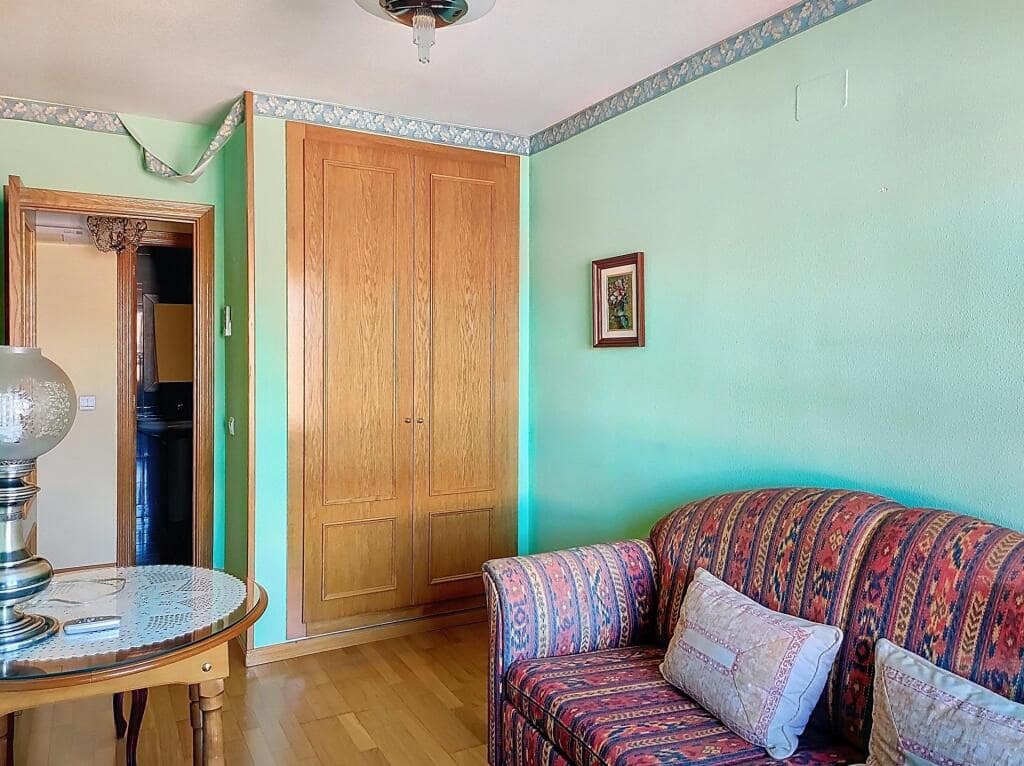 3 bedroom Apartment for sale in Ciudad Real city with garage - € 249,000 (Ref: 9173973)