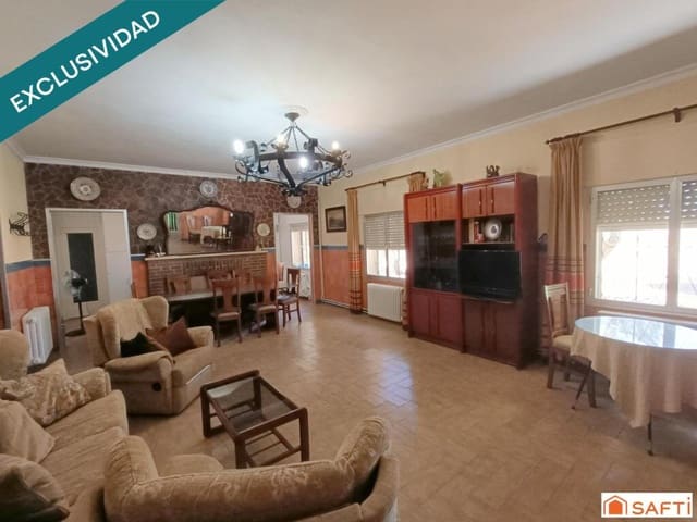 4 soverom Finca/Herregård til salgs i Villarta de San Juan med svømmebasseng garasje - € 175 000 (Ref: 9173974)