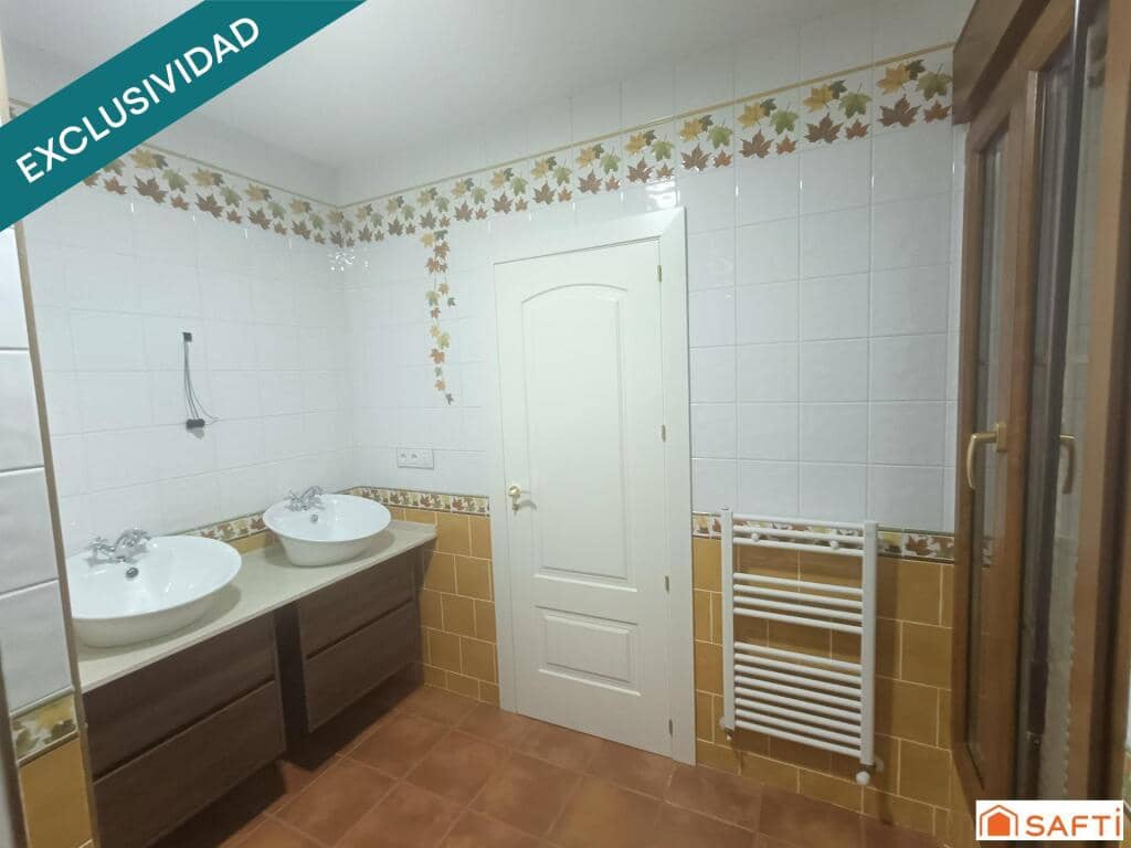 5 soveværelse Rækkehus til salg i Llanos del Caudillo - € 195.000 (Ref: 9173975)