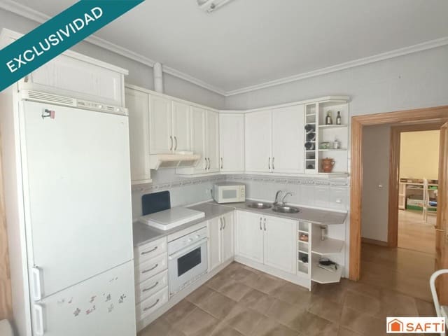 3 makuuhuone Rivitalo myytävänä paikassa Villarta de San Juan mukana 
autotalli - 100 000 € (Ref: 9173976)