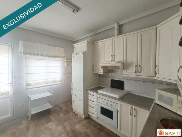 3 makuuhuone Rivitalo myytävänä paikassa Villarta de San Juan mukana 
autotalli - 100 000 € (Ref: 9173976)