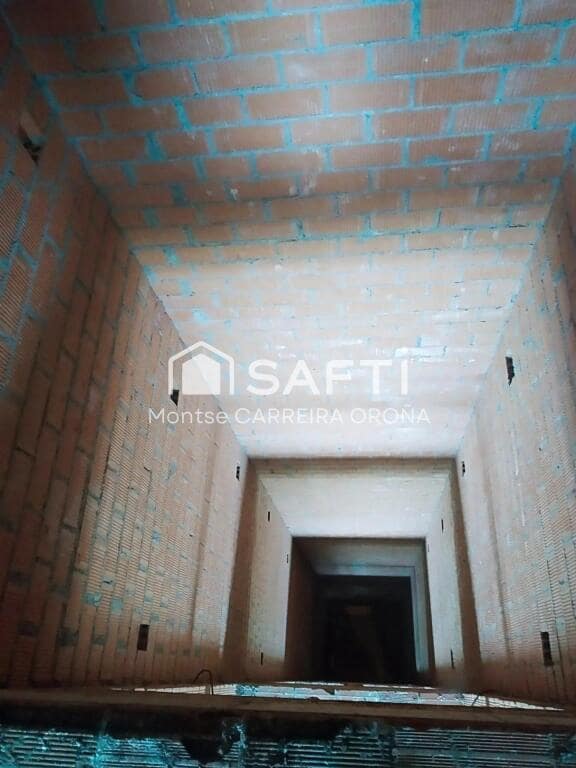 Byggetomt til salgs i Santa Comba - € 330 000 (Ref: 9173981)