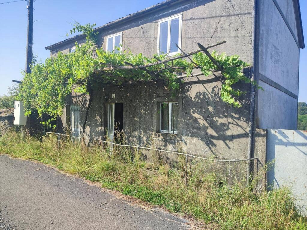 3 soveværelse Finca/Landehus til salg i Vila de Cruces med garage - € 24.000 (Ref: 9173993)