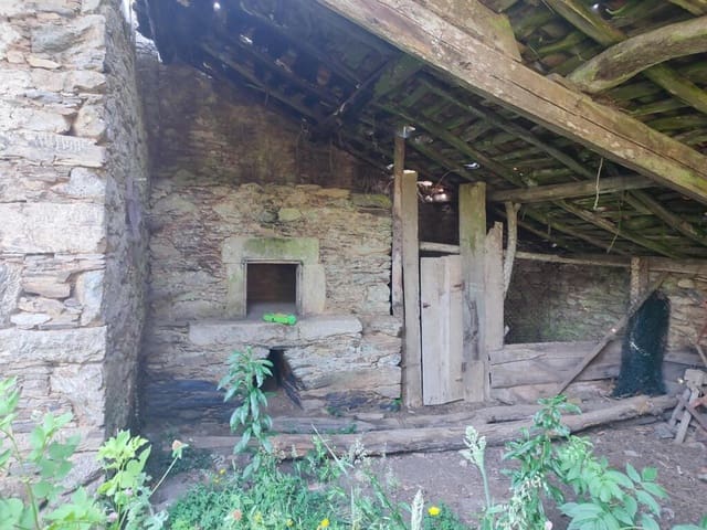 3 sypialnia Finka/Dom wiejski na sprzedaż w Vila de Cruces z garażem - 24 000 € (Ref: 9173993)