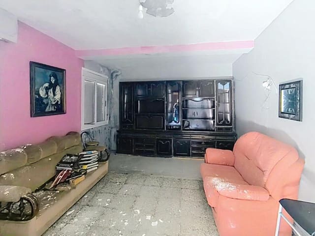 4 sovrum Villa till salu i Porto do Son med garage - 125 000 € (Ref: 9173996)