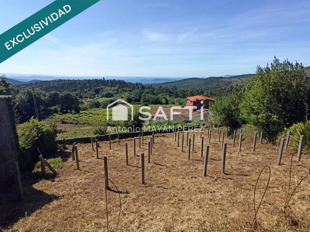 6 bedroom Finca/Country House for sale in Rianxo with garage - € 67,500 (Ref: 9173999)