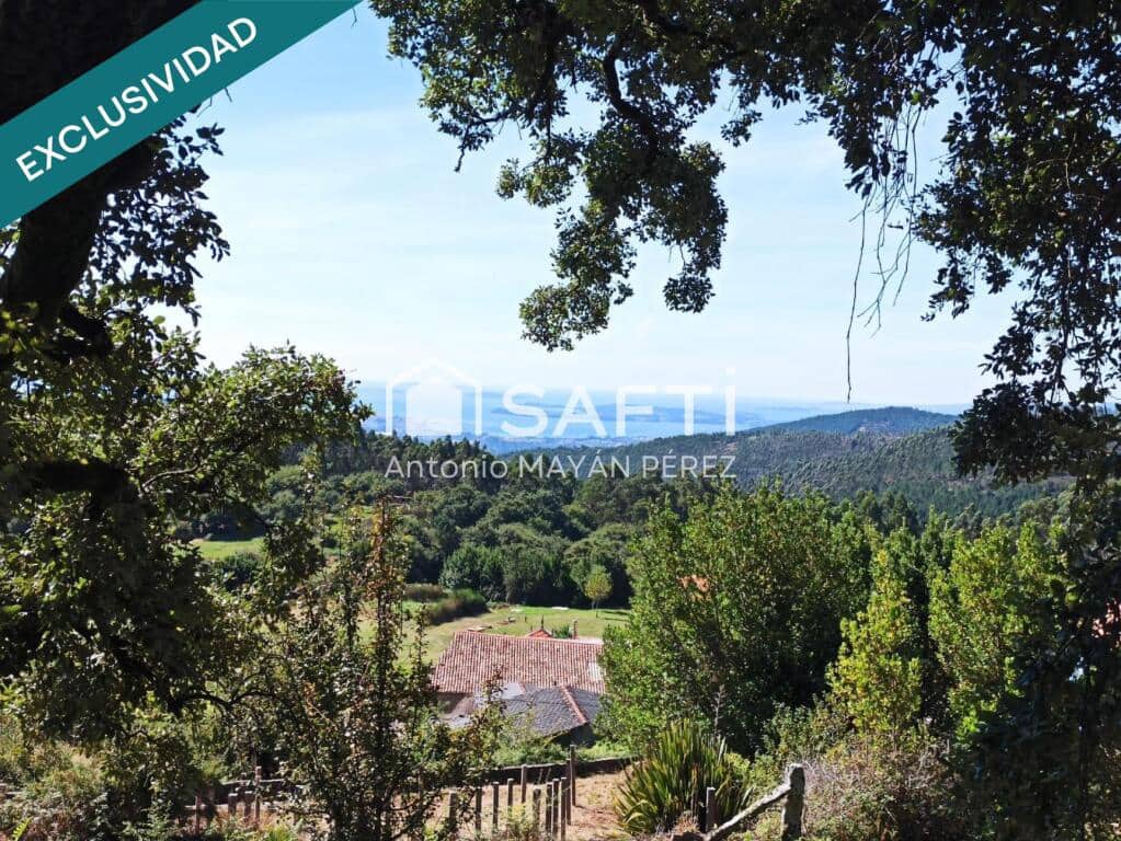 6 bedroom Finca/Country House for sale in Rianxo with garage - € 67,500 (Ref: 9173999)