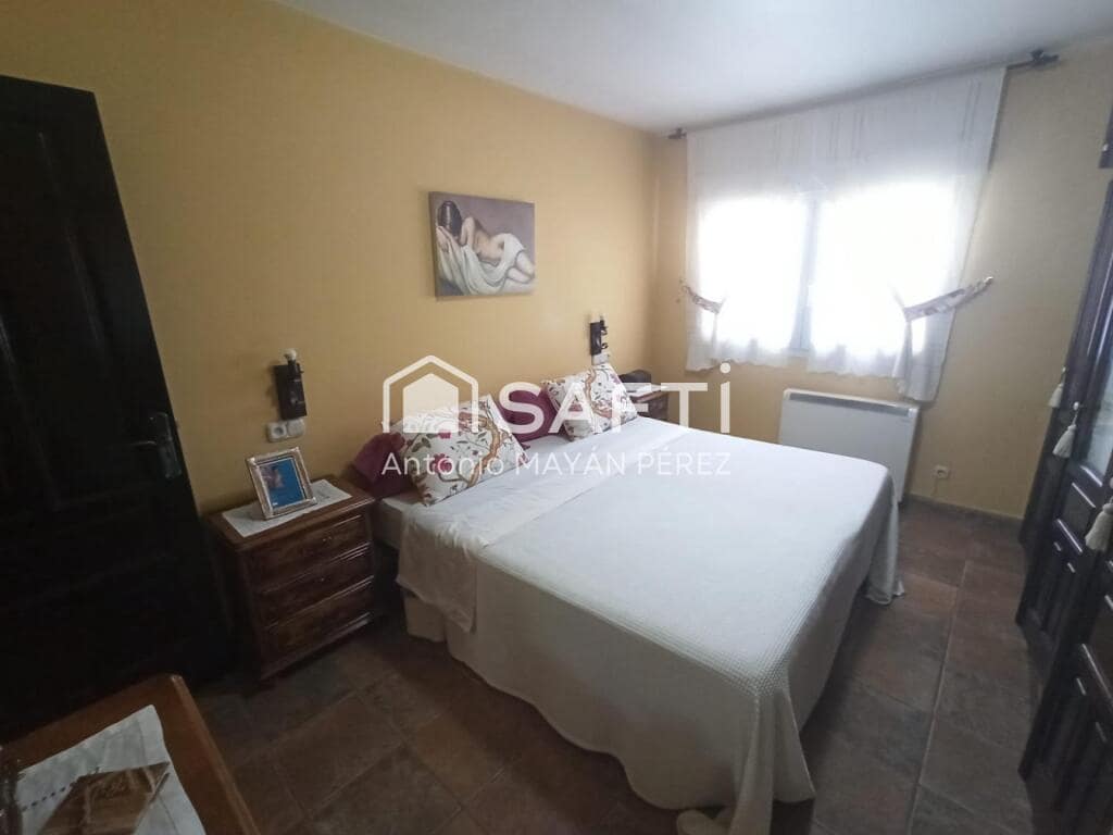 3 sypialnia Willa na sprzedaż w Ribeira z garażem - 300 000 € (Ref: 9174003)