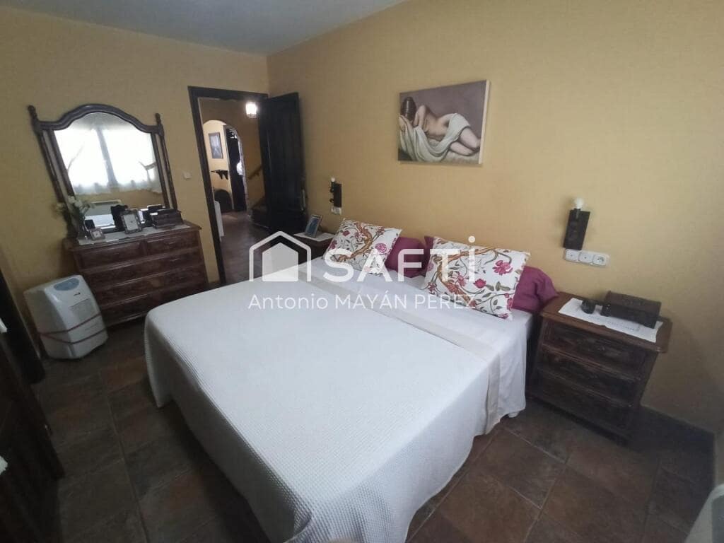 3 sypialnia Willa na sprzedaż w Ribeira z garażem - 300 000 € (Ref: 9174003)