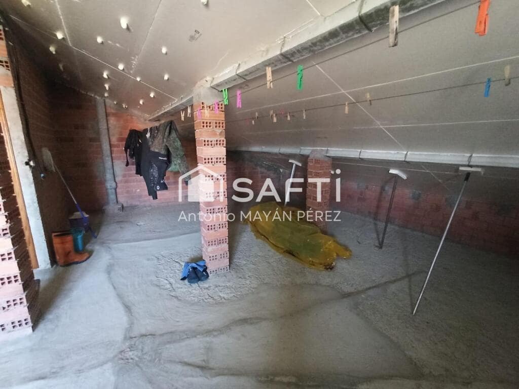 3 sypialnia Willa na sprzedaż w Ribeira z garażem - 300 000 € (Ref: 9174003)