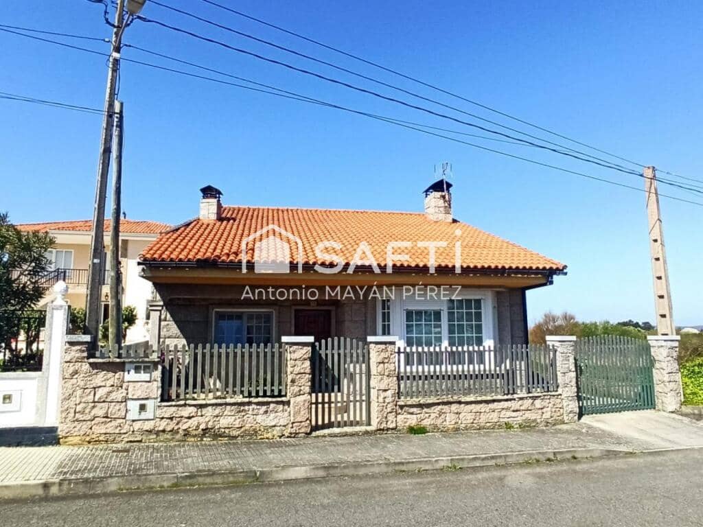 3 sypialnia Willa na sprzedaż w Ribeira z garażem - 300 000 € (Ref: 9174003)