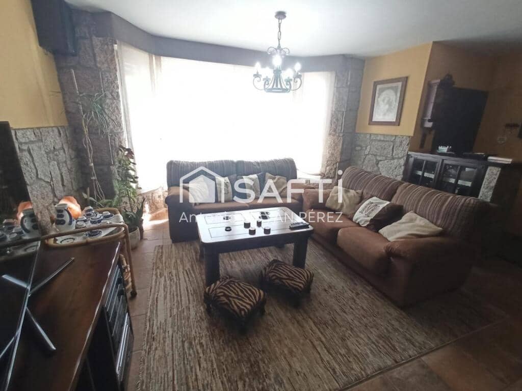 3 sypialnia Willa na sprzedaż w Ribeira z garażem - 300 000 € (Ref: 9174003)