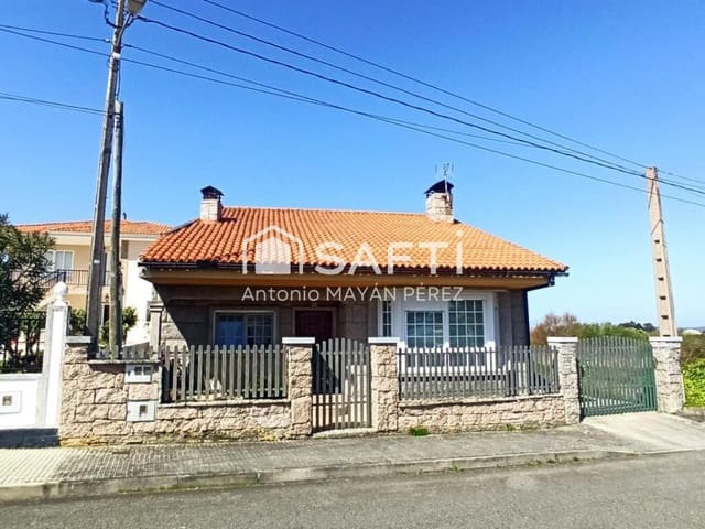 3 soveværelse Villa til salg i Ribeira med garage - € 300.000 (Ref: 9174003)