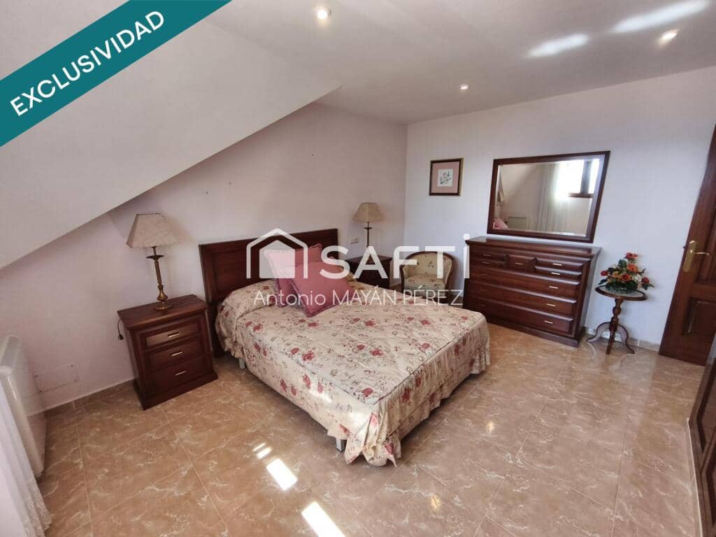 6 bedroom Villa for sale in Ribeira with garage - € 829,000 (Ref: 9174004)
